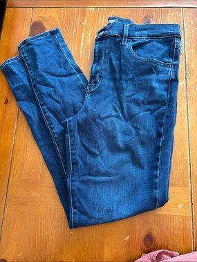 High-Rise Women's Jeans in Dark Indigo